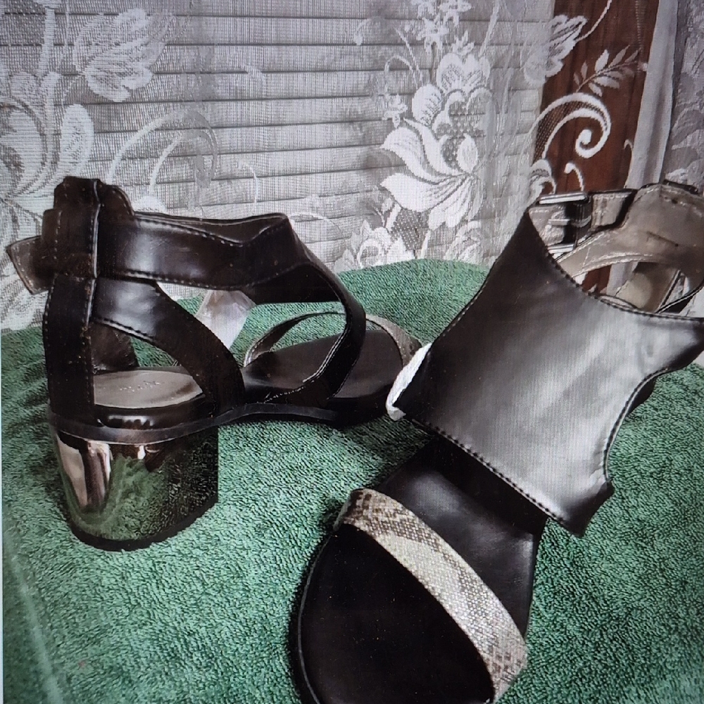 Block Party Sandals - Black and Silver with Mirrored Heel - Women's Size 8